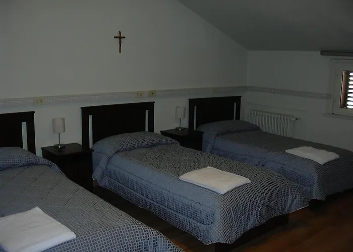 Hotel Casa Per Ferie Suore Domenicane Roma